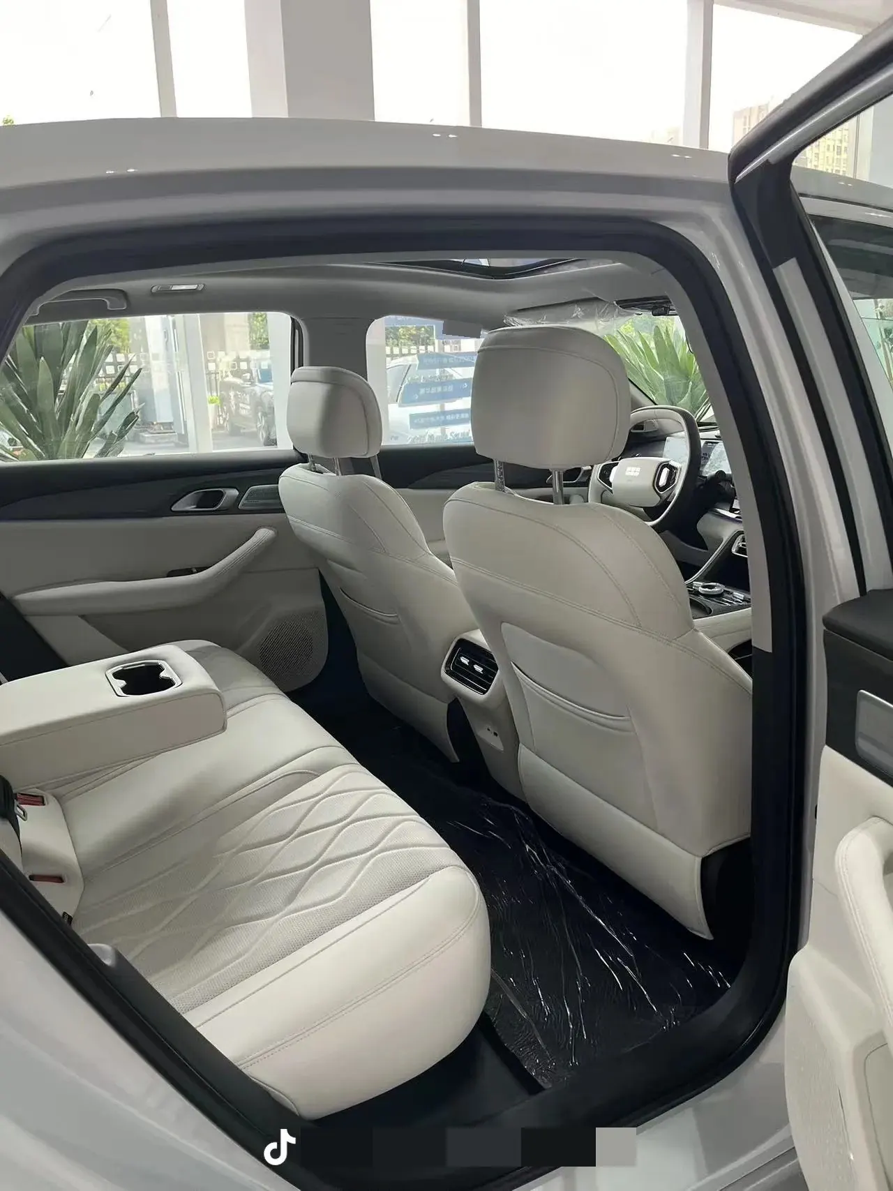 Geely Galaxy 2025 A7 EM-i 1.5 150km Premium Edition Automatic Gear 4