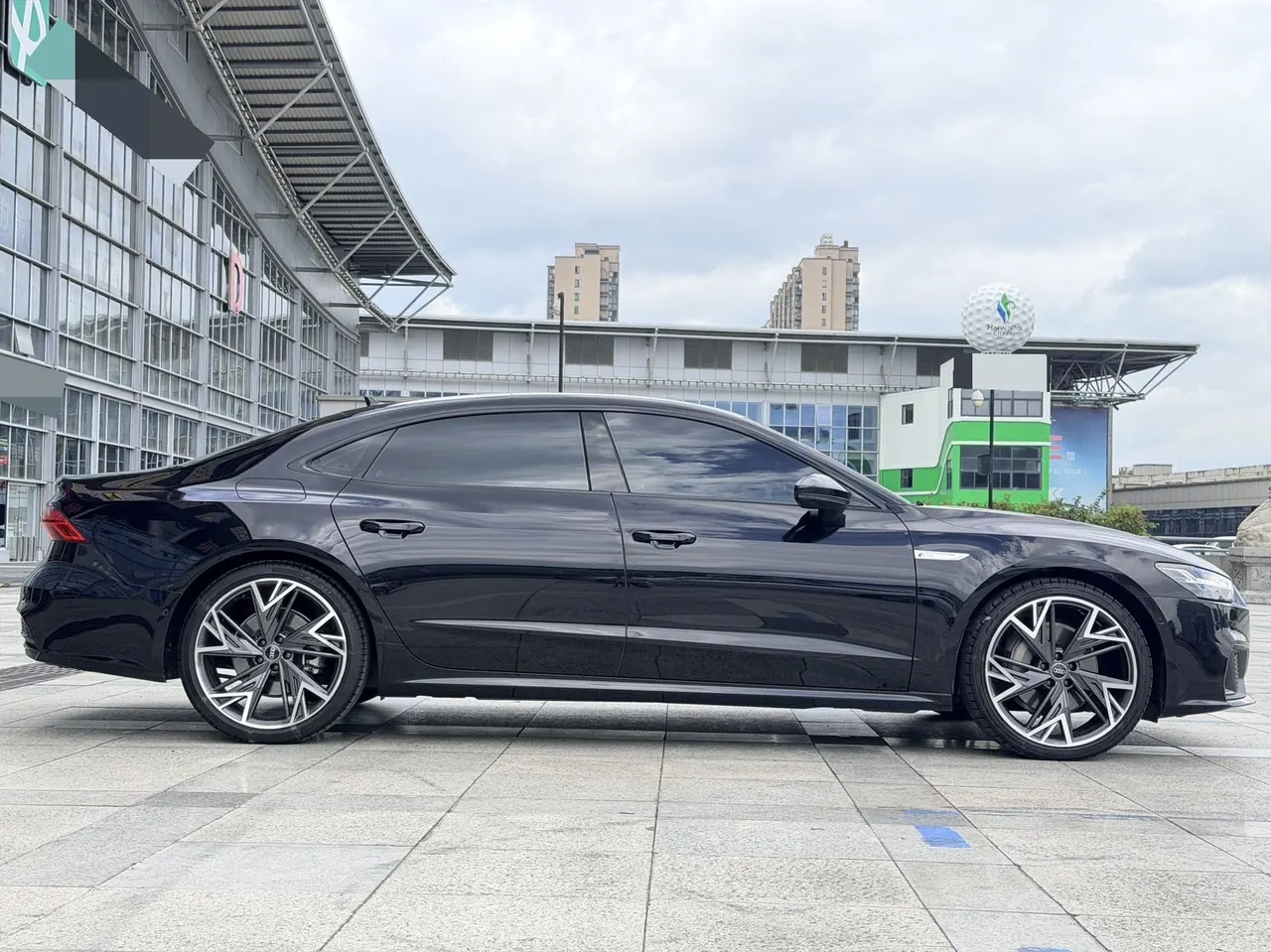 Audi 2024 A7L 2.0TFSI 45TFSI Quattro S-line Black Samurai Edition Automatic Gear 11
