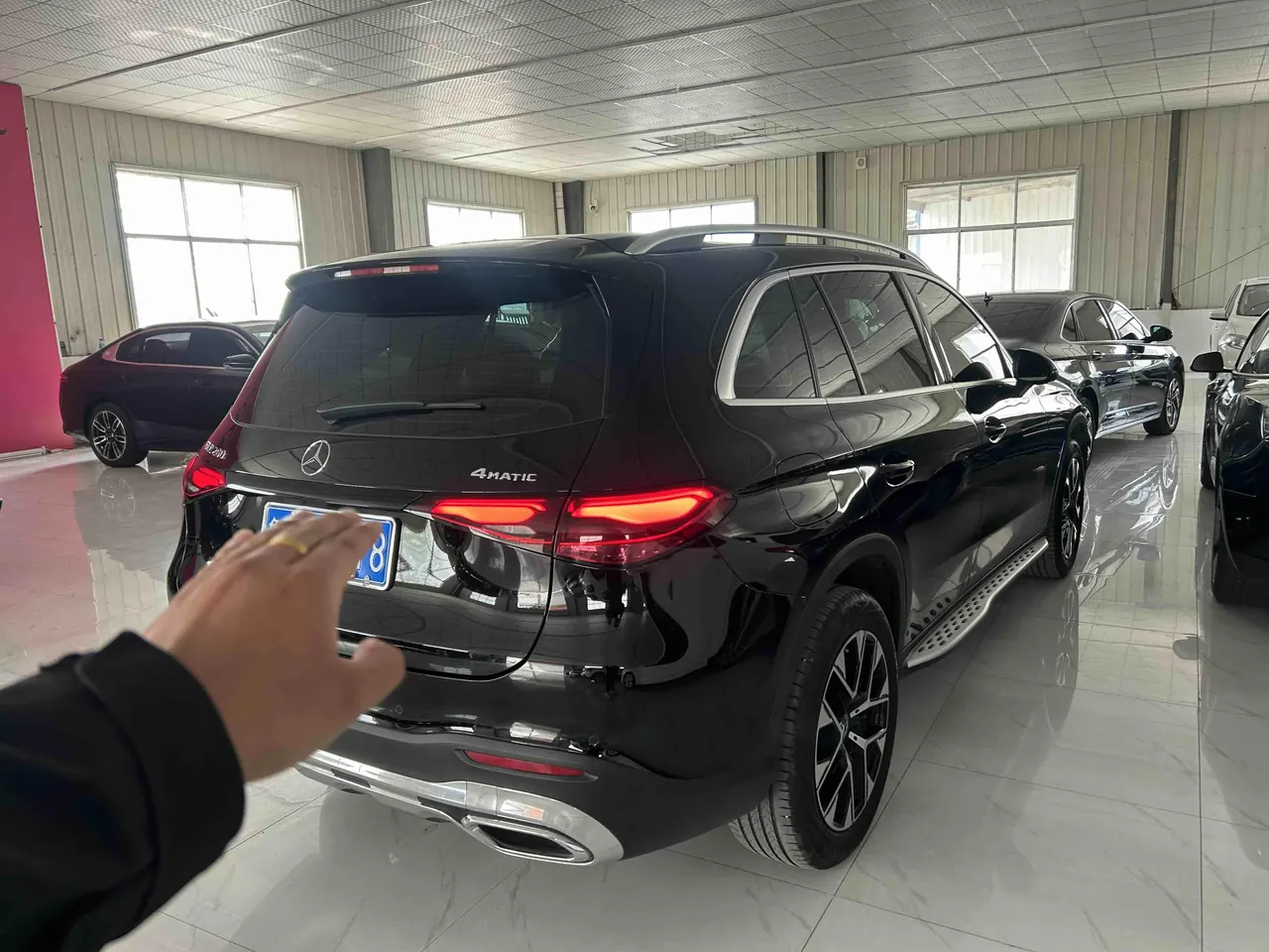 Mercedes Benz 2025 GLC 300 L 4MATIC 48V 2.0T dynamic 5-seat automatic gear 5