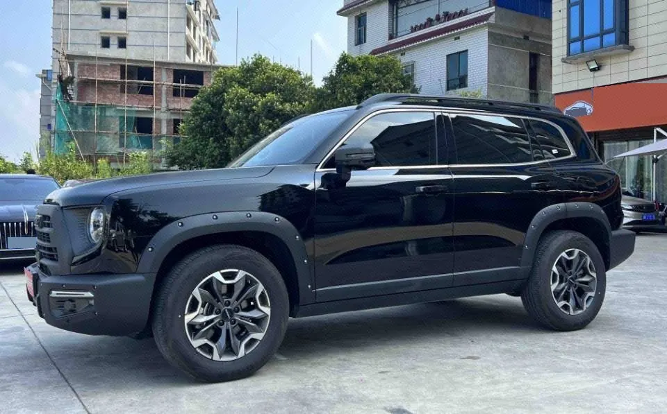 Open image lightbox: Haval 2024 big dog 2.0T Chinese garden dog version automatic gear