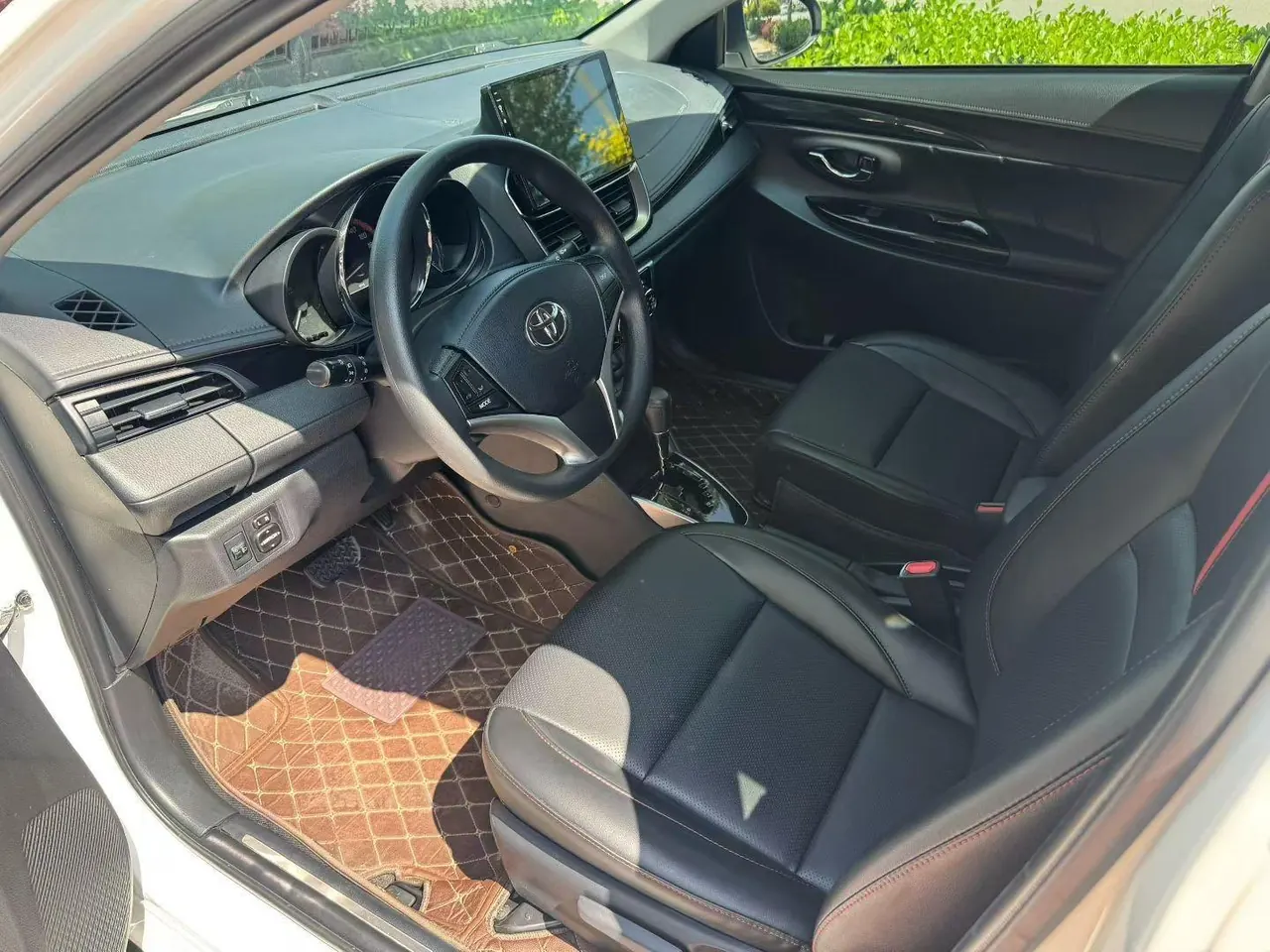 Toyota yaris 2022 YARiS L to dazzle 1.5 stepless luxury PLUS version of automatic gear 7