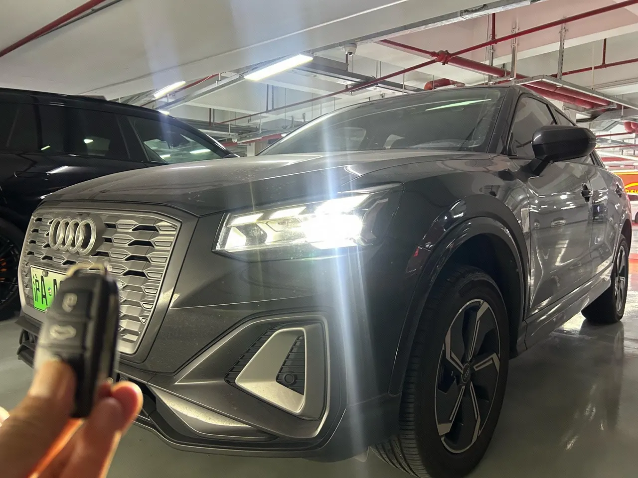 打开图片灯箱:Audi 2022 Q2L e-tron pure electric intelligent automatic transmission