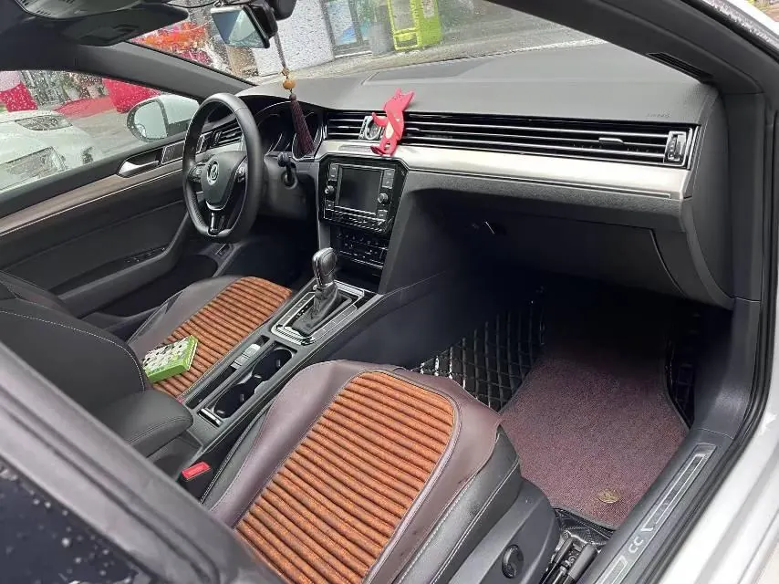 Volkswagen 2020 CC 2.0TSI 330TSI Huayan Edition Automatic Gear 5