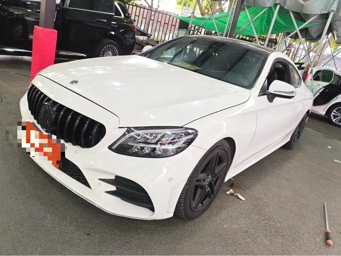 打开图片灯箱:Mercedes Benz Class C (Imported) 2020 C 260 Coupe 48V 1.5T Automatic Gear