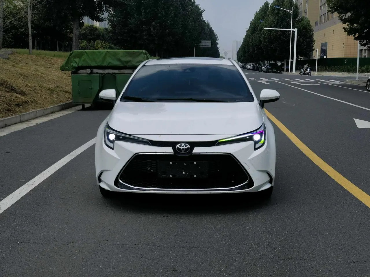 Toyota 2024 Lei Ling 1.2T Stepless 185T Deluxe Automatic Gear 2