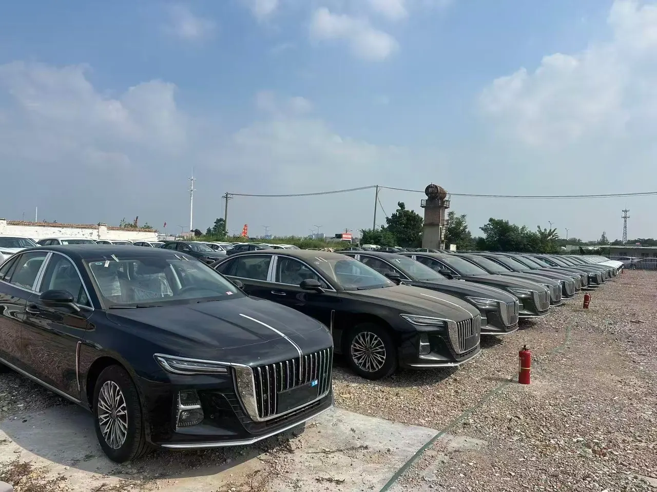 HongQi 2025 H5 1.5T Flag Rhyme 500000 Commemorative Automatic Gear 2