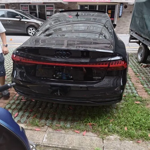 Audi 2024 A7L 2.0TFSI 45TFSI Quattro S-line Black Samurai Edition Automatic Gear 3