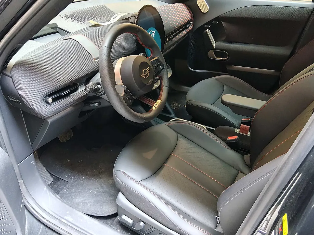 MINI 2025 Aceman SE Aceman SE Artist Automatic 4