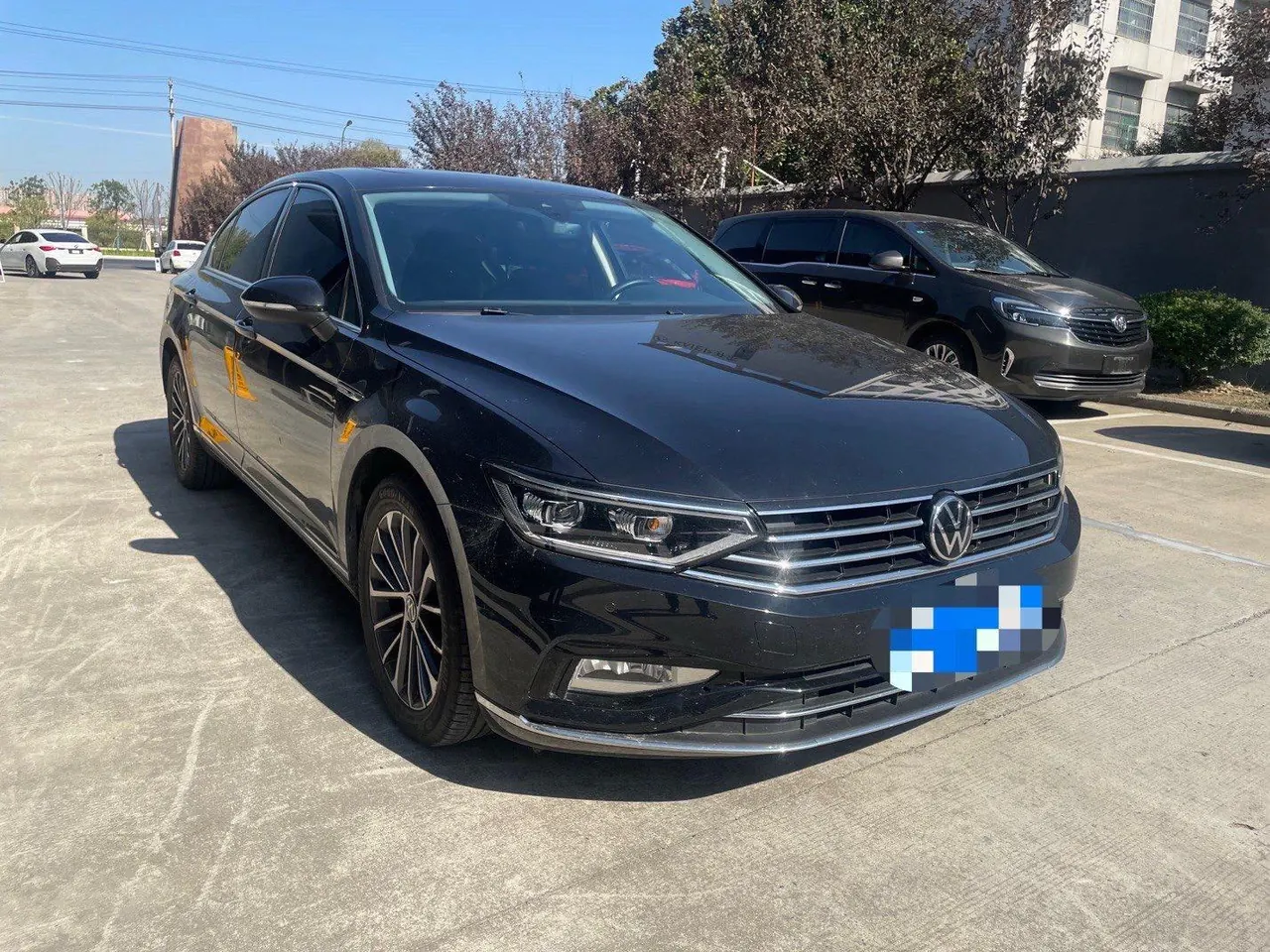 Volkswagen 2020 Magotan 2.0TSI 330TSI luxury automatic transmission 2