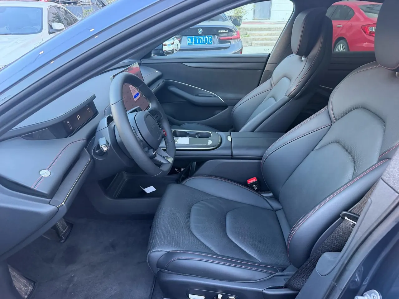 MI 2024 SU 7 700km Rear Drive Standard Founding Edition Automatic Gear 7