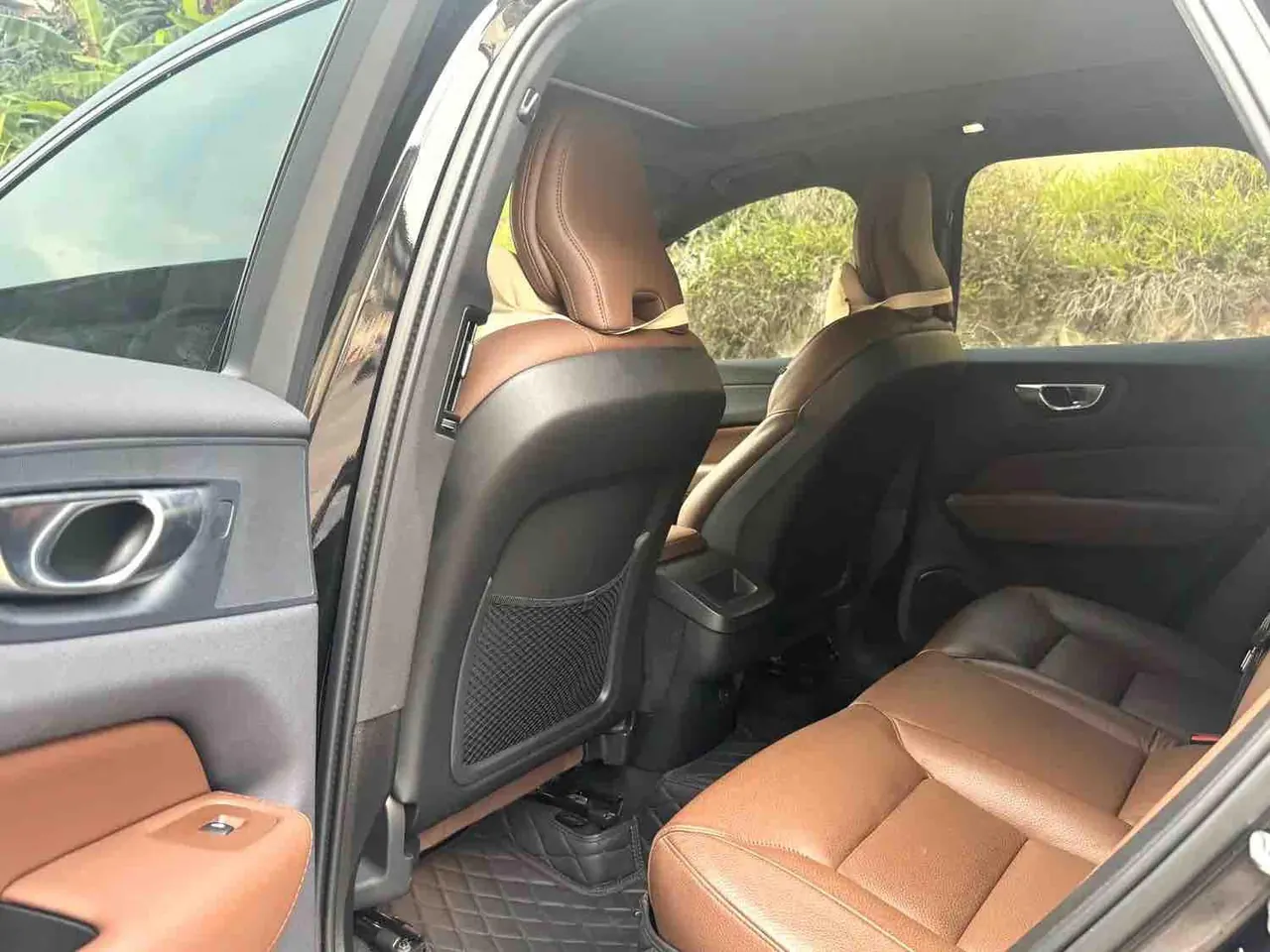 Volvo 2025 XC60 48V 2.0T B5 4-wheel drive Zhiyuan Deluxe Edition Automatic Gear 9