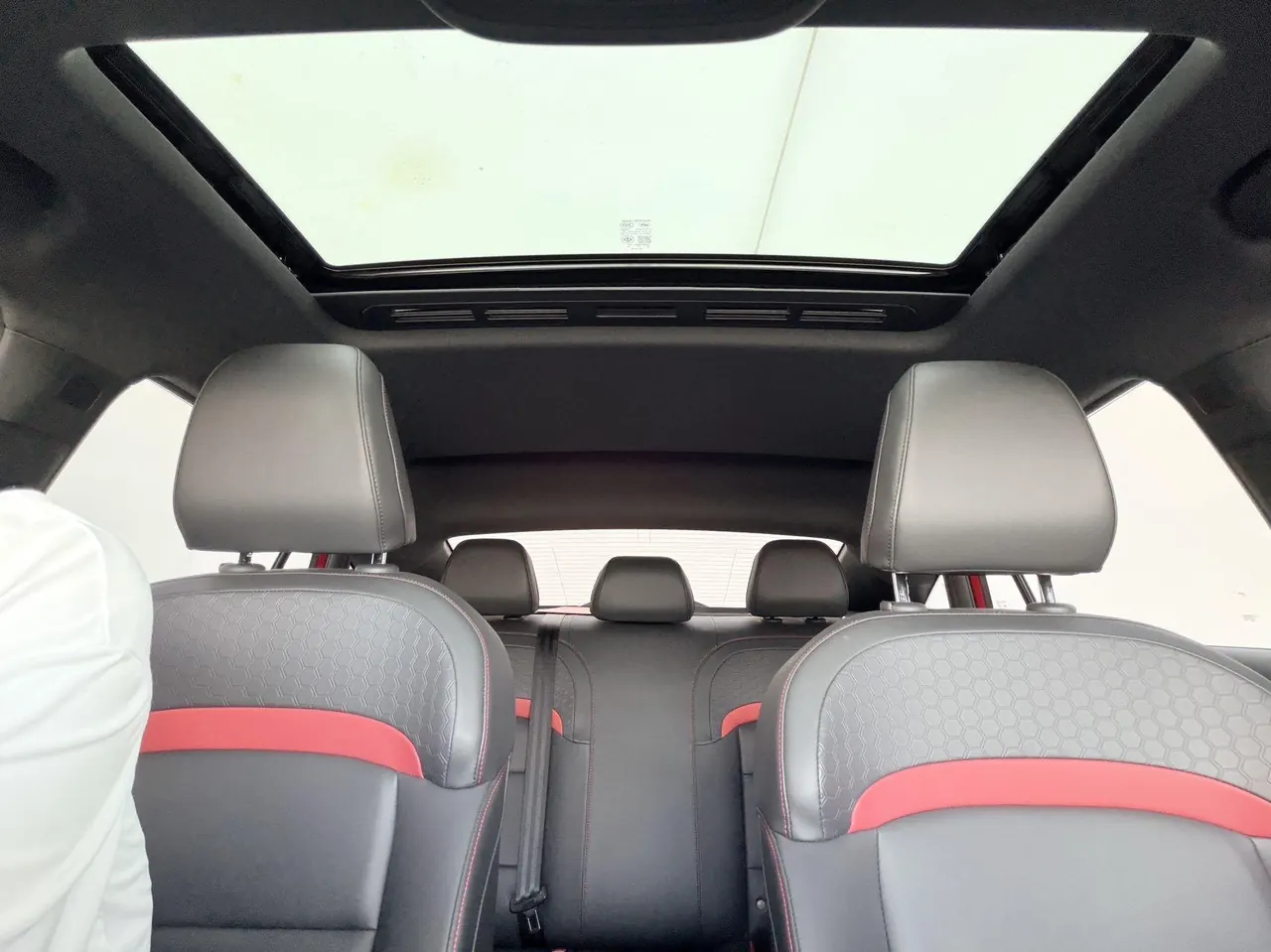 MG 2025 MG5 1.5TGI 300TGI Global Flagship Automatic Gear 9