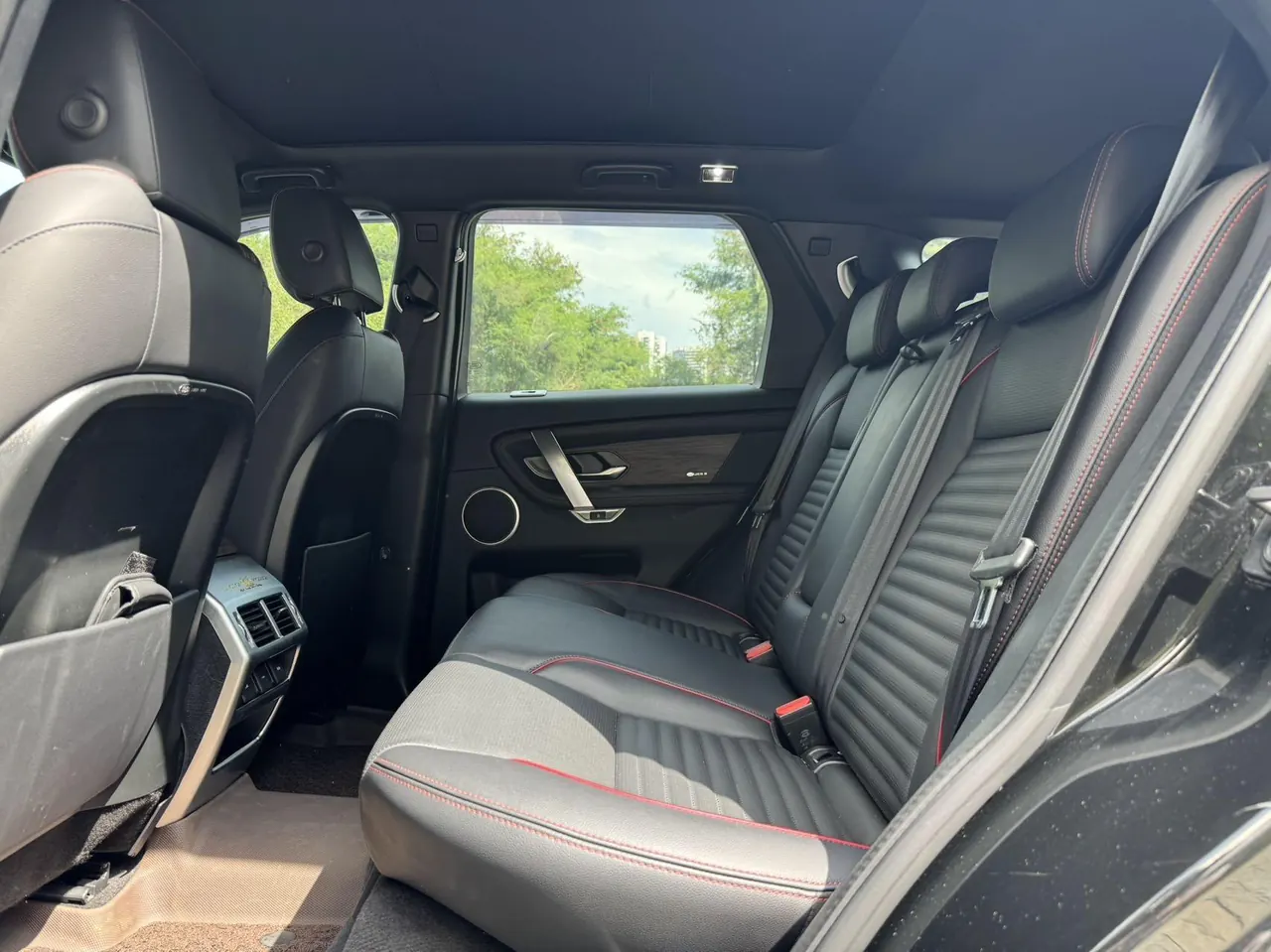 Land Rover 2022 Discovery Sports Edition 48V 2.0T 249PS R-Dynamic S Performance Edition Automatic Gear 5
