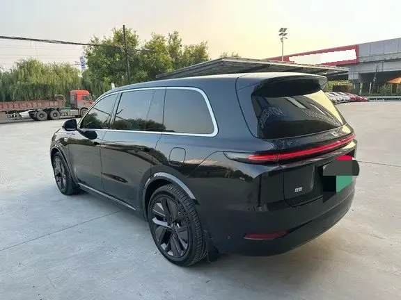 Li 2022 L9 1.5T Max Edition Automatic Gear 7