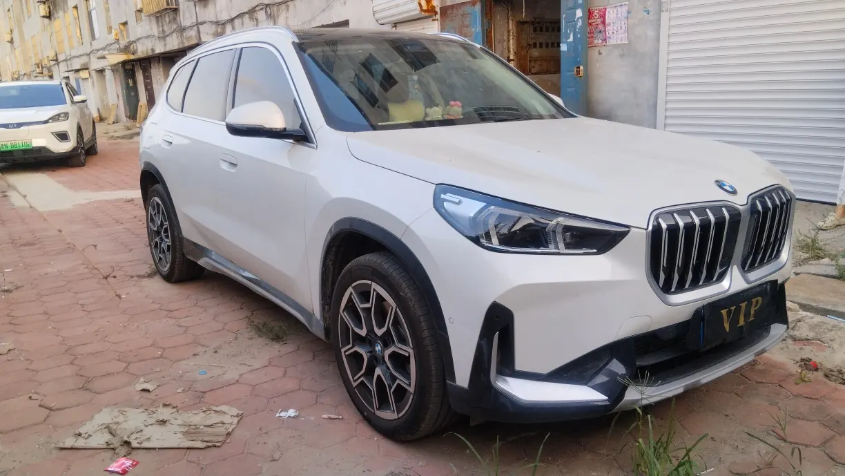 BMW 2026 X1 sDrive25Li 2.0T X design set automatic gear 3