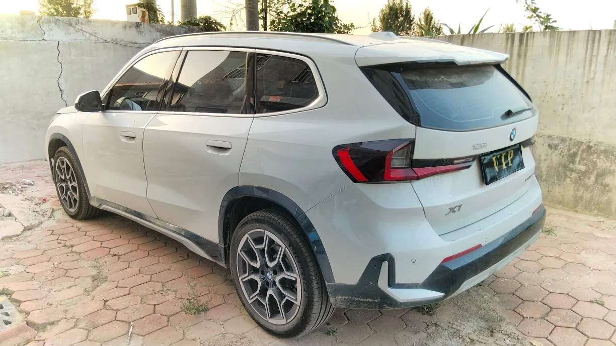 BMW 2026 X1 sDrive25Li 2.0T X design set automatic gear 4