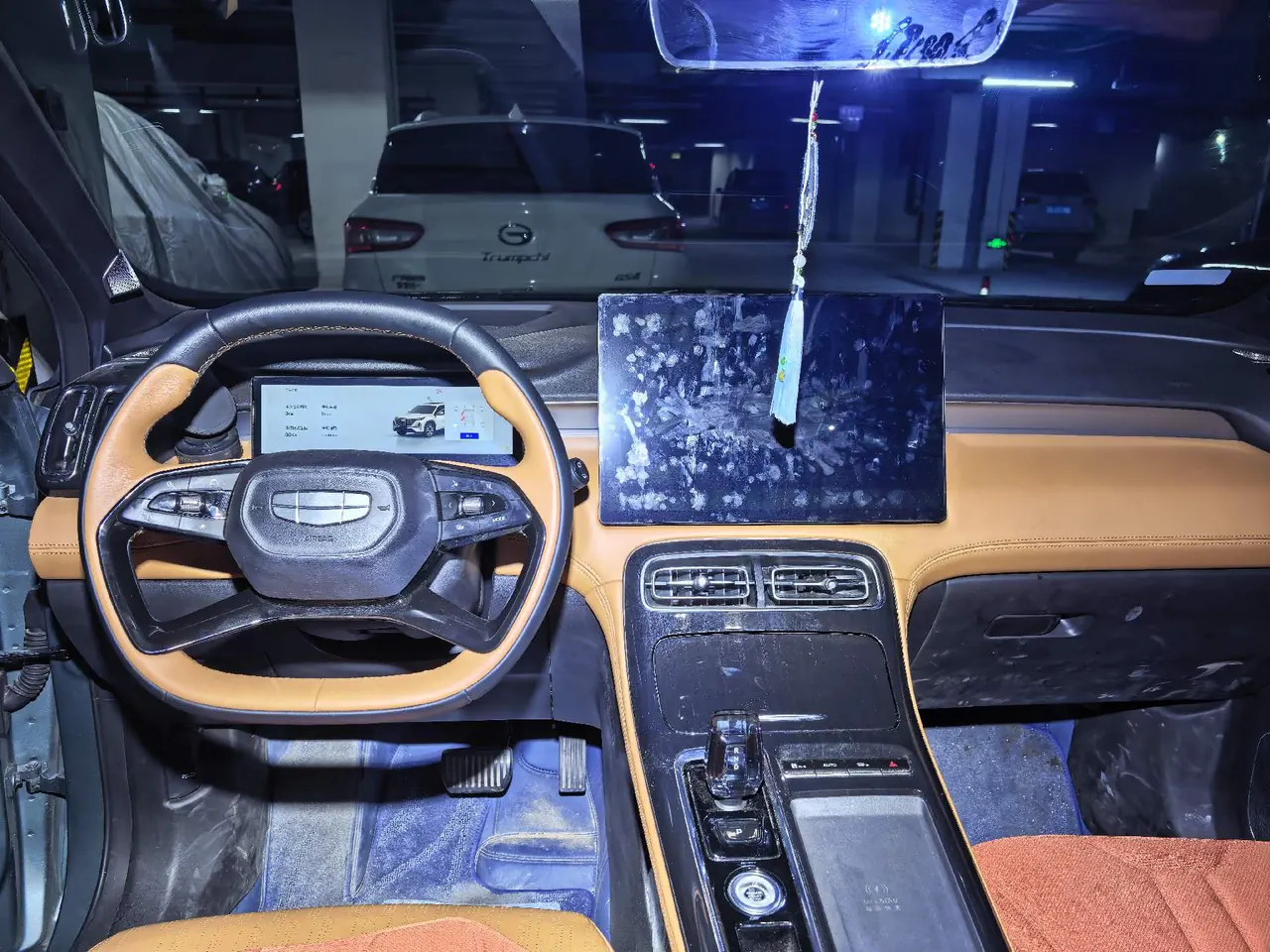 Geely 2025 Boyue L 1.5TD Splendid Automatic Gear 4