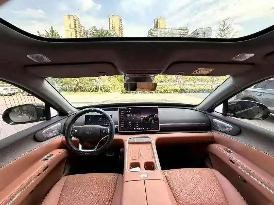 Leapmotor 2026 D 19 500 Zhizun Edition 6-seat Automatic Gear 4