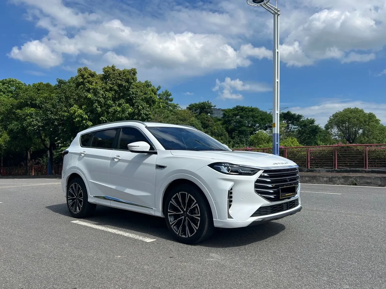 Jetour 2021 X70 PLUS 1.6T 5-seat automatic gear 3