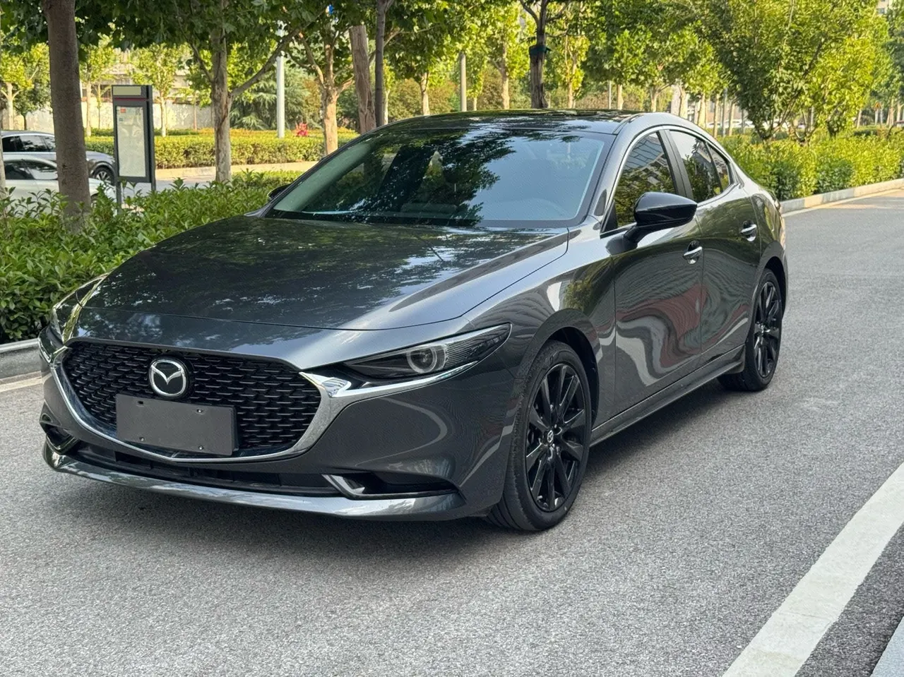 打开图片灯箱:Mazda 3 Oncorsela 2023 Mazda 3 Oncorsela-sedan 2.0 quality version automatic transmission