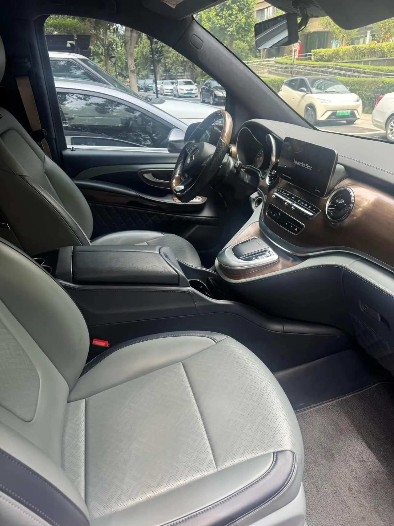 Mercedes Benz V 2021V 260 L 2.0T Deluxe Edition Automatic Gear 5