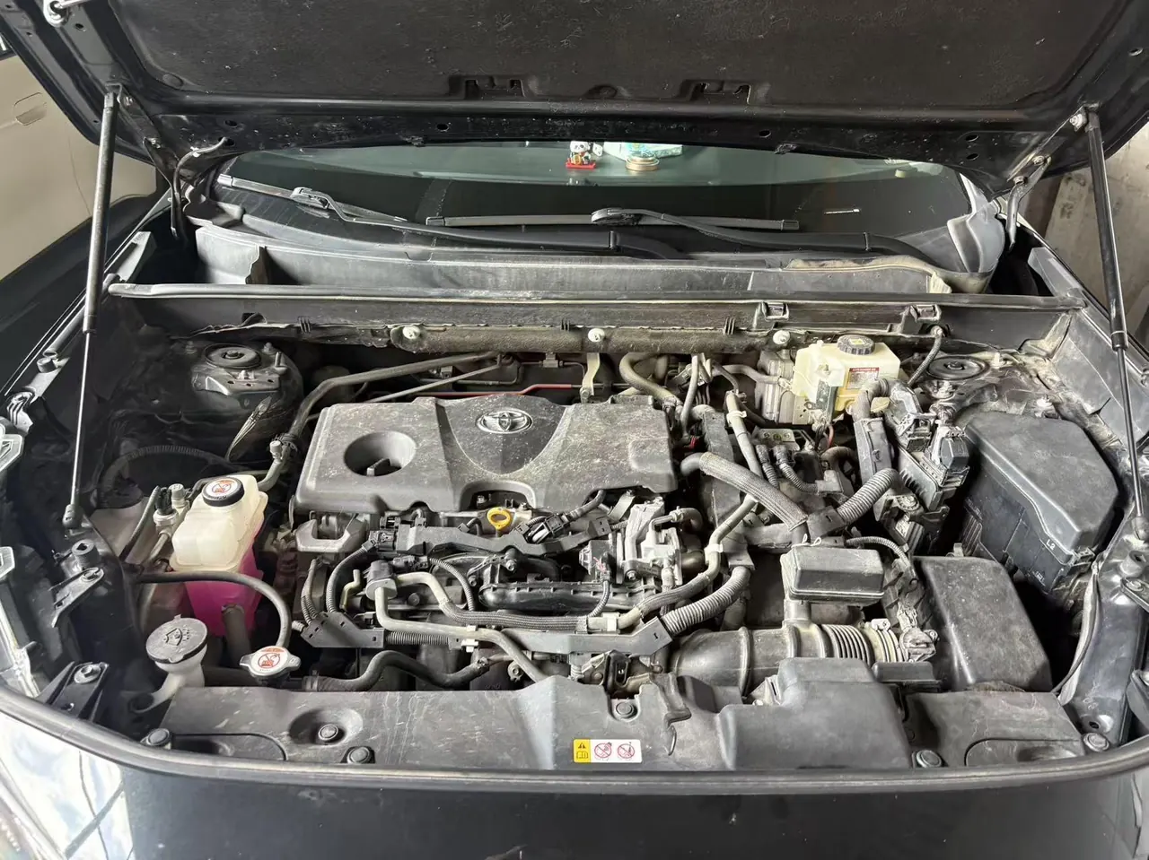 Toyota 2021 Weilanda Dual Engine 2.5 Stepless Two-Drive Deluxe Automatic Gear 5
