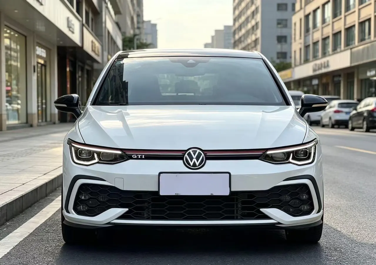 Volkswagen 2021 Golf GTI 2.0TSI Automatic 2