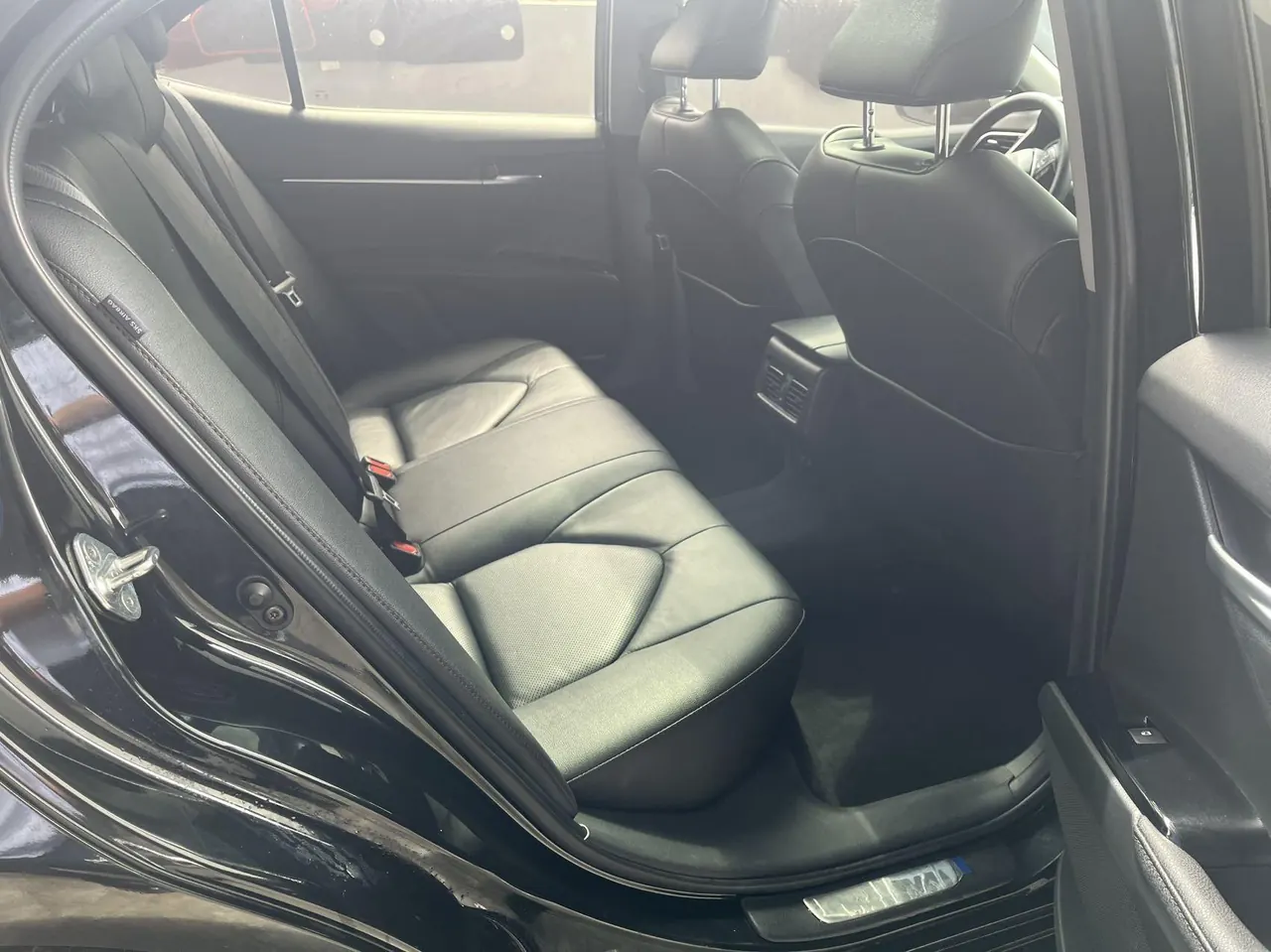 Toyota 2021 Camry 2.0G Stepless Deluxe Edition Automatic Gear 5