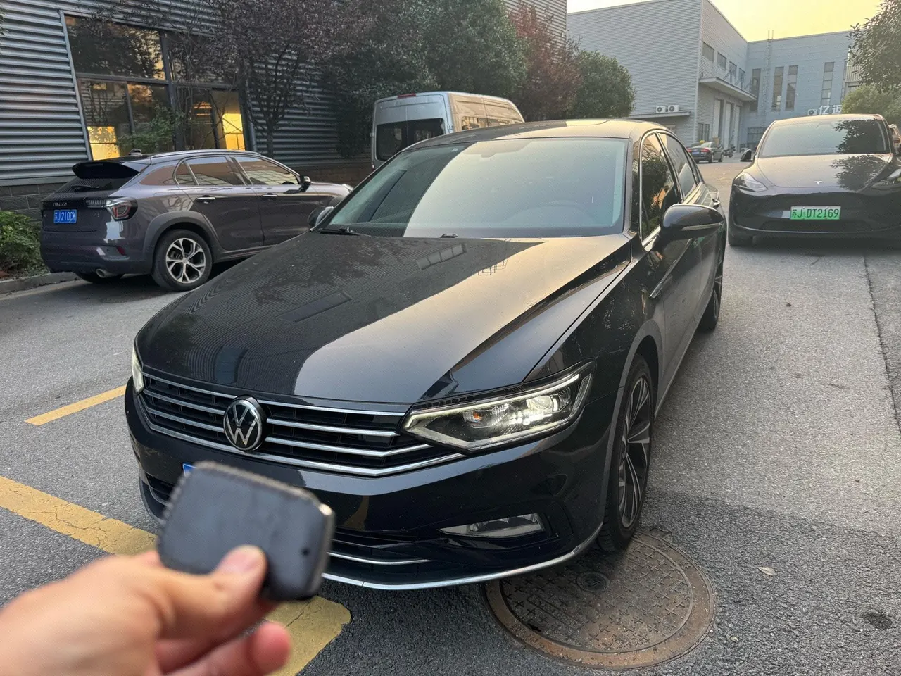 Open image lightbox: Volkswagen 2020 Magotan 2.0TSI 330TSI luxury automatic transmission