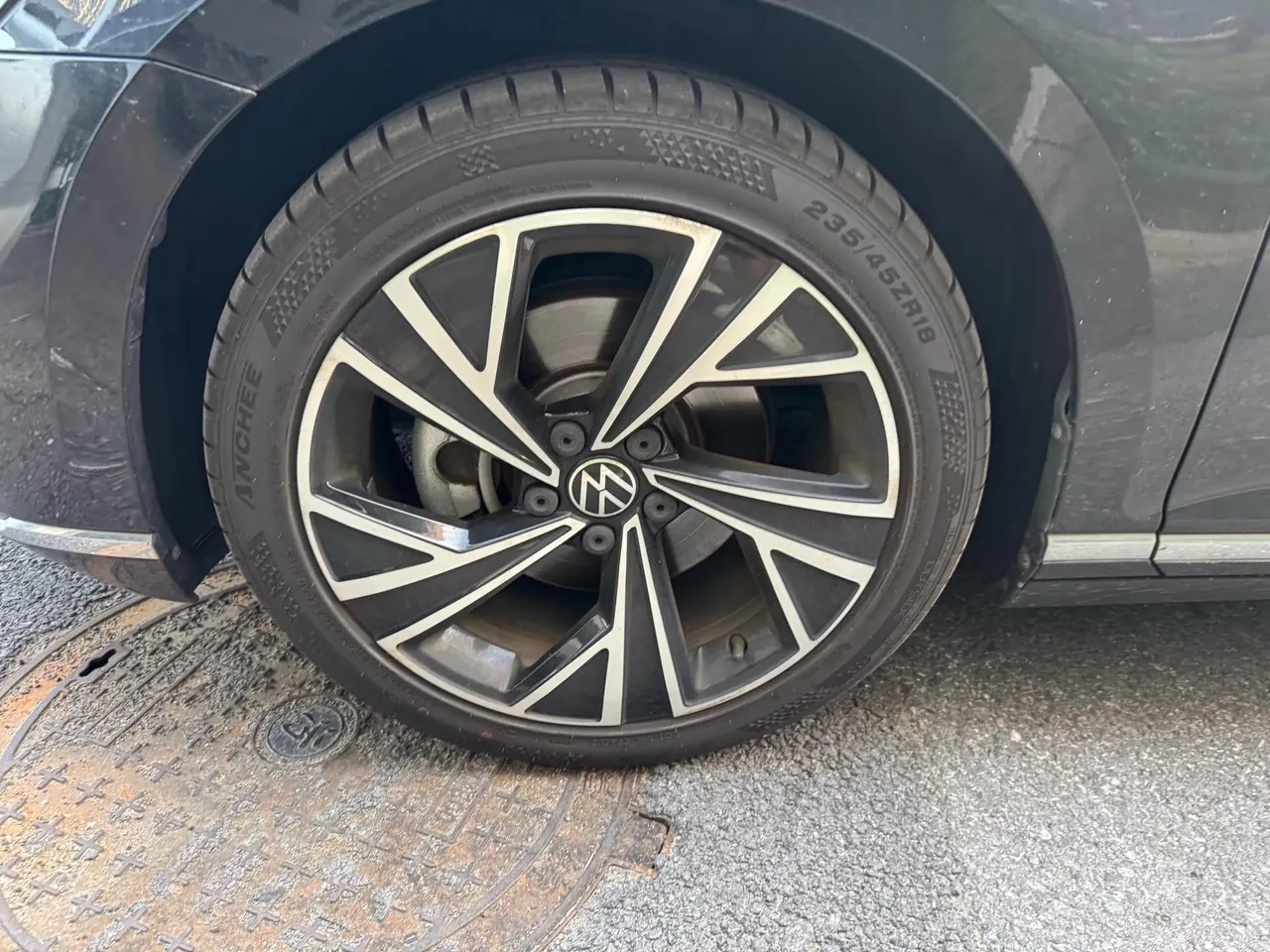 Volkswagen 2020 Magotan 2.0TSI 330TSI luxury automatic transmission 5