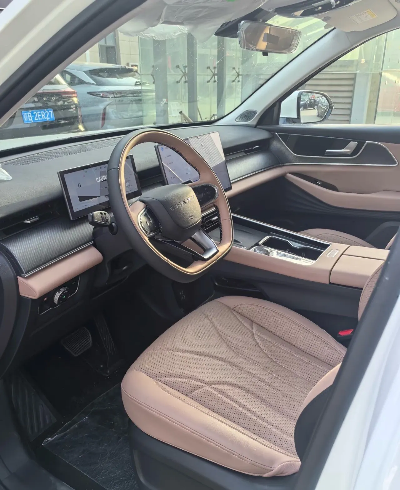 Chery 2024 Ruihu 8 L 2.0T Two-Drive Deluxe Edition 7-seat Automatic Gear 3