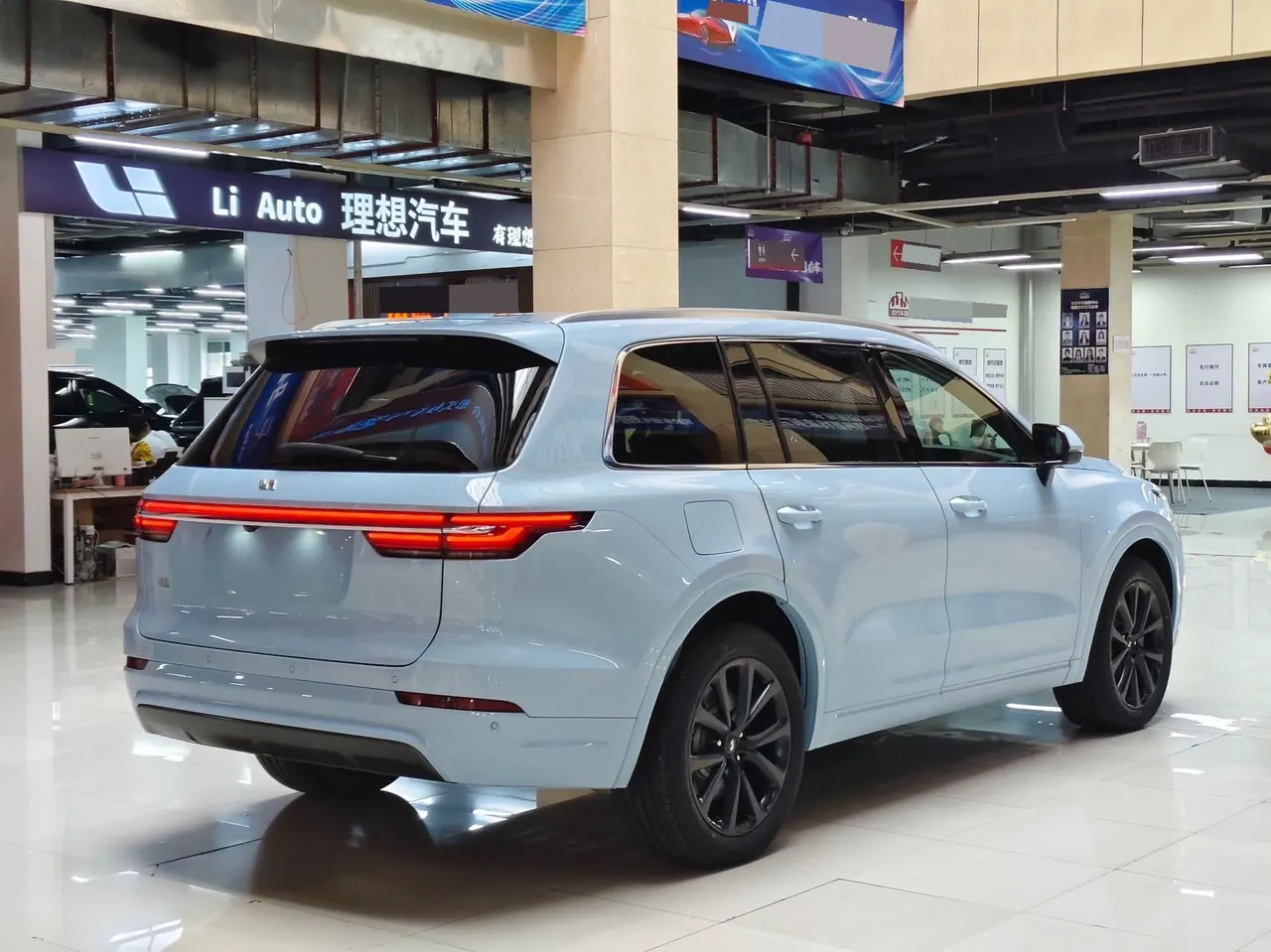 Li 2020 ONE 1.2T extended range 6-seat automatic gear 7