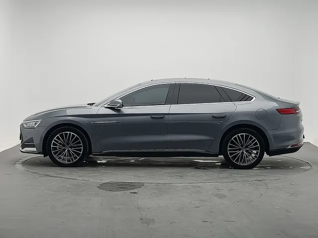 BYD 2020 Han DM 2.0T four-wheel drive performance version luxury automatic gear 4