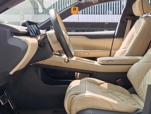 NIO 2023 ET7 75kWh automatic gear 6