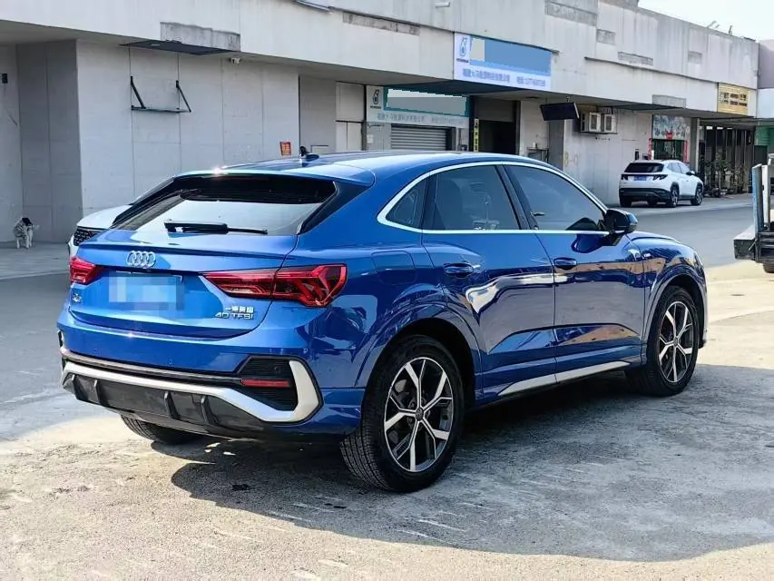 Audi 2020 Q3 Sportback 2.0TFSI 40TFSI Fashion Automatic 4