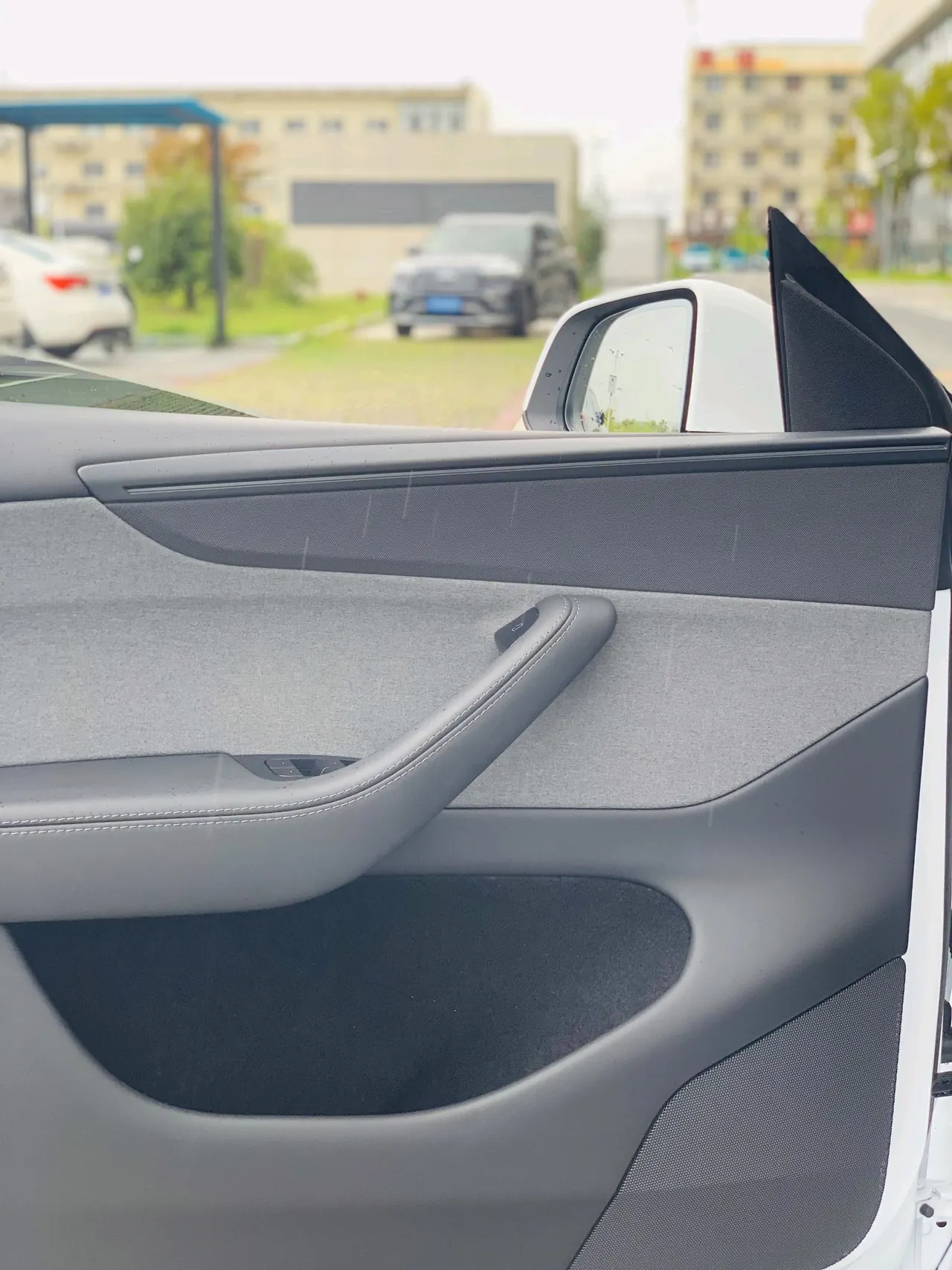 Tesla 2026 Model Y Rear-Wheel-Drive Automatic 11