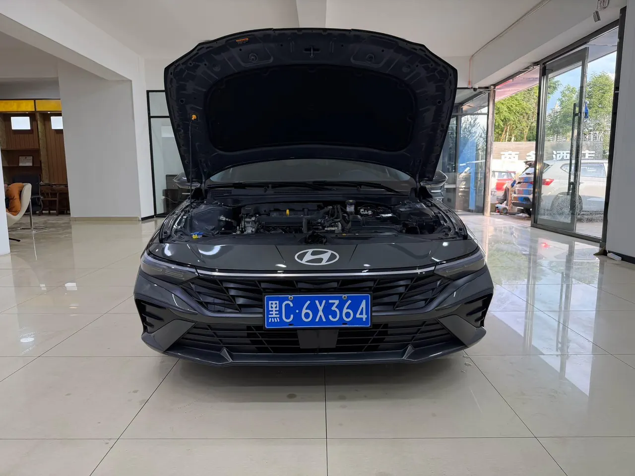 Hyundai 2022 Elantra -3-compartment 1.5 stepless LUX premium automatic gear 10