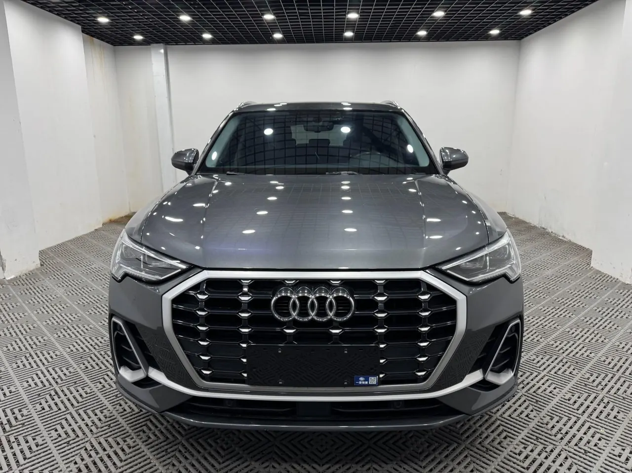 Audi 2022 Q3 1.4TFSI 35TFSI Fashion Dynamic Automatic 3