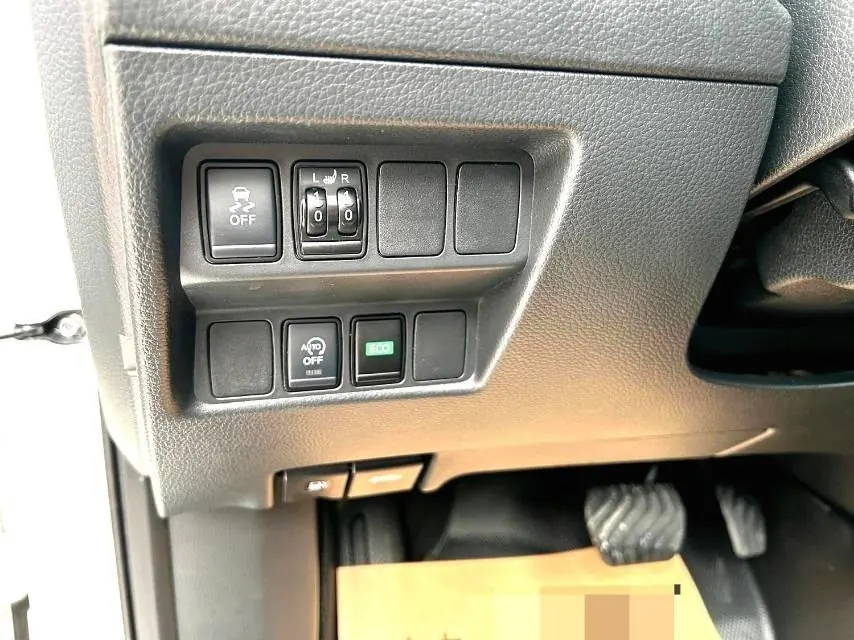 Nissan 2022 Xiao Ke 2.0 Stepless XV Prem Deluxe Edition Automatic Gear 9