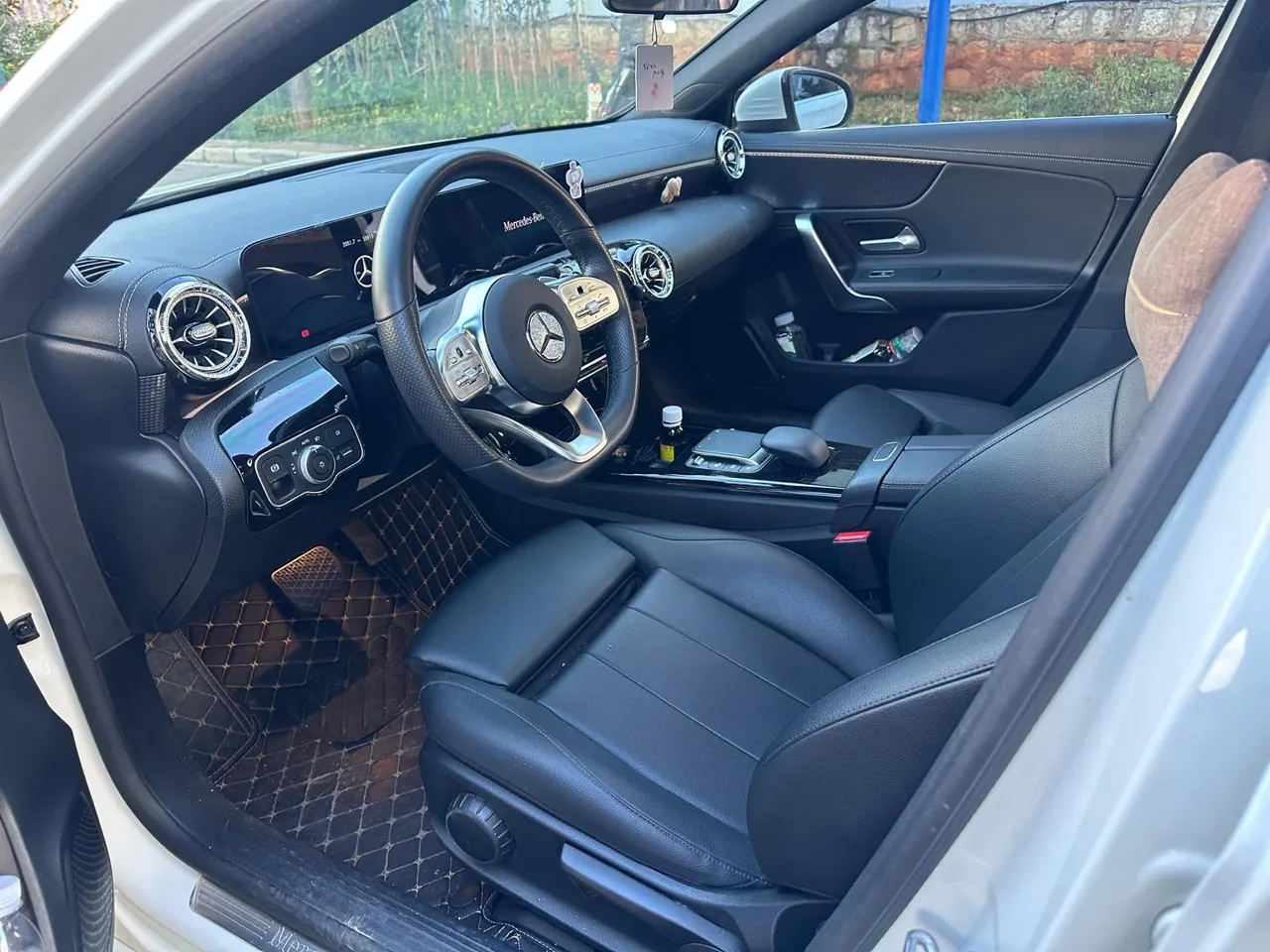 Mercedes Benz Class A 2022 A 200 L 1.3T Fashion Automatic Gear 2