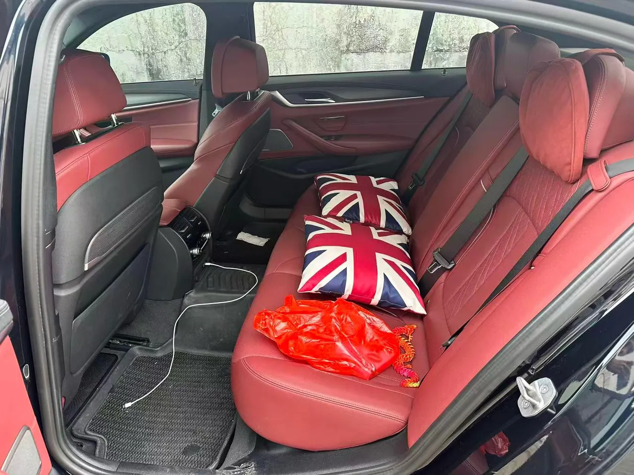 BMW 5 Series 2022 530Li 2.0T Exclusive M Sports Suit (Modified) Automatic Gear 3