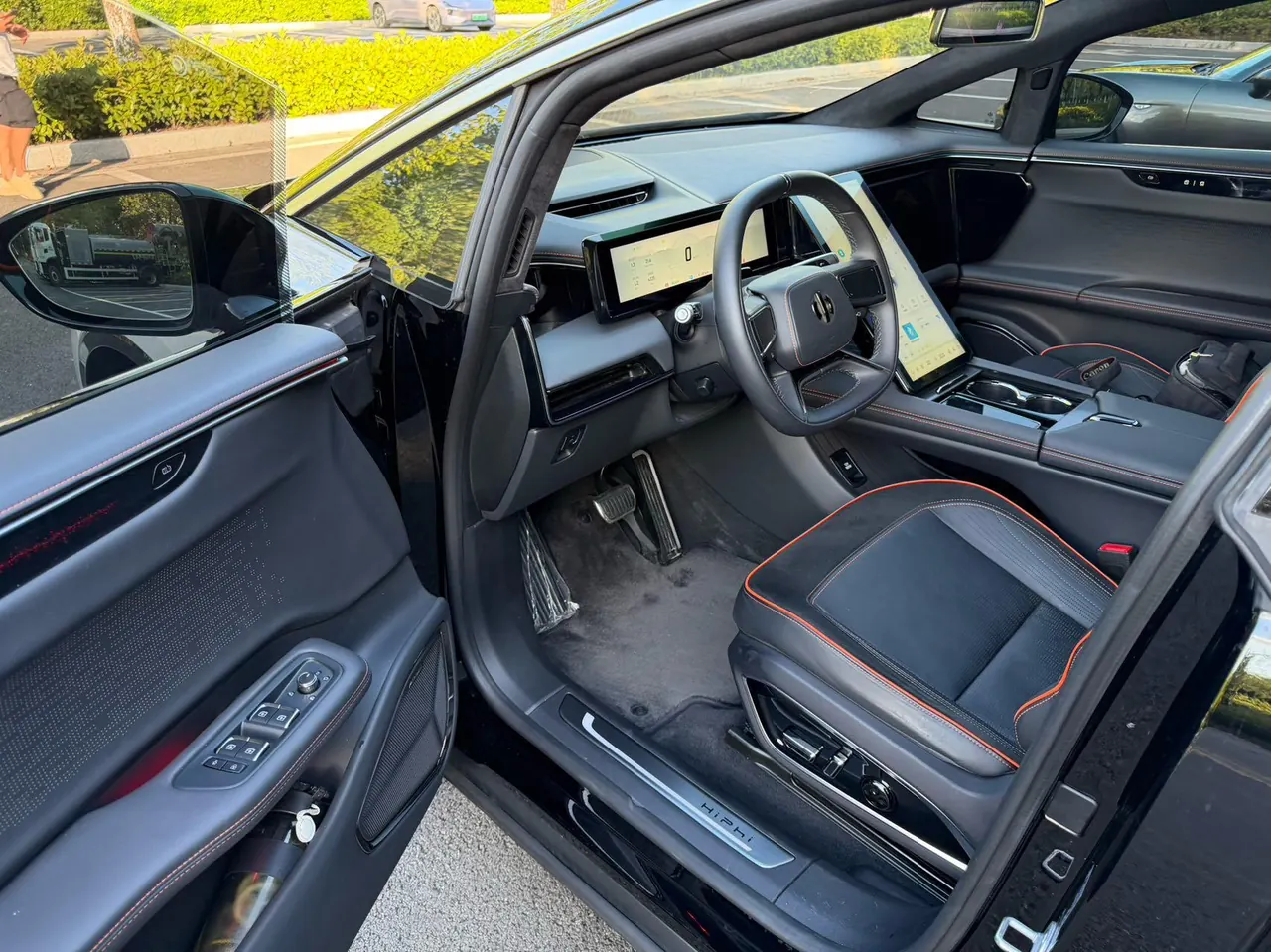 HiPhi 2021 HiPhi X Flagship 6-seat Automatic Gear 3
