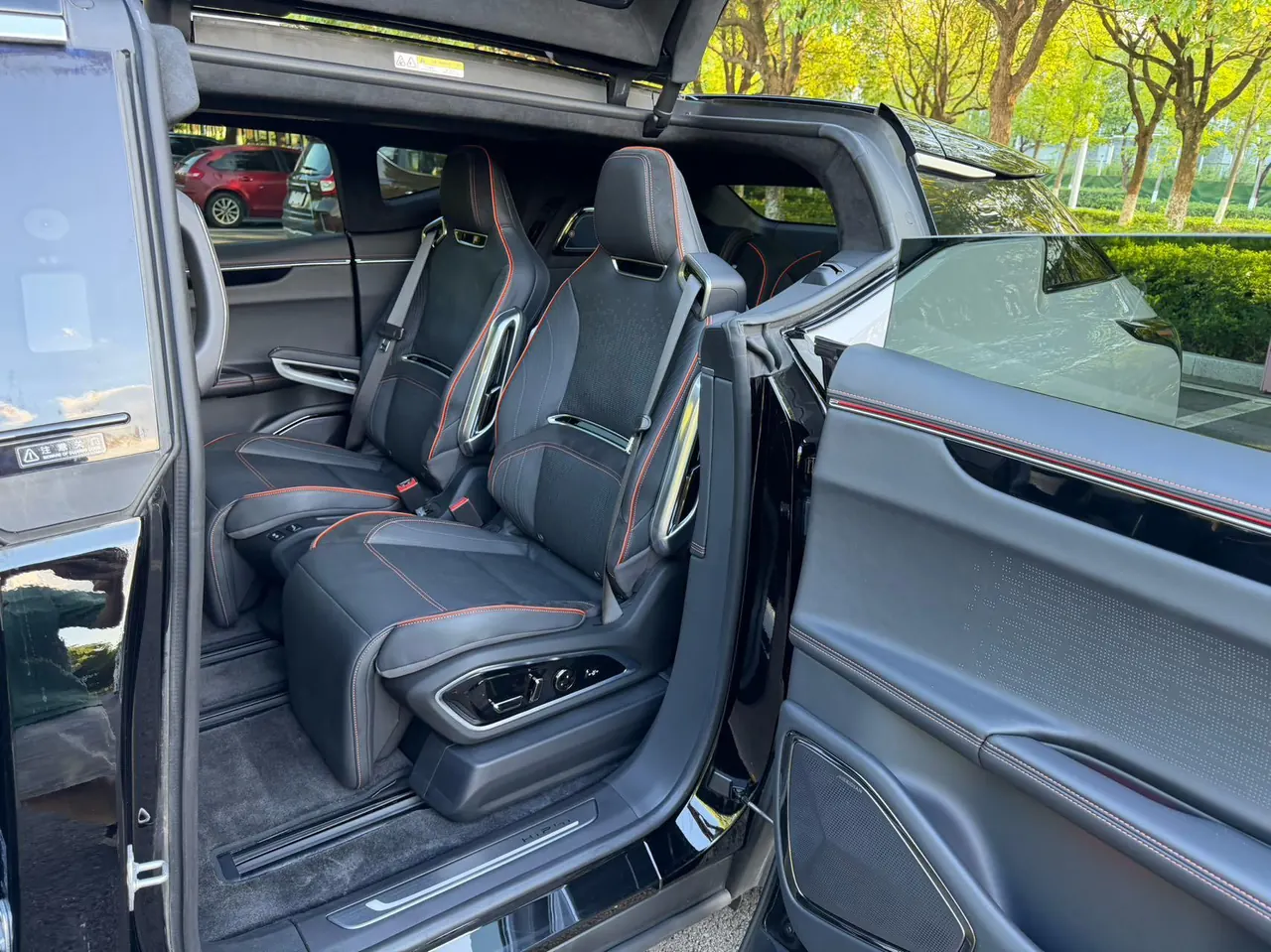 HiPhi 2021 HiPhi X Flagship 6-seat Automatic Gear 9