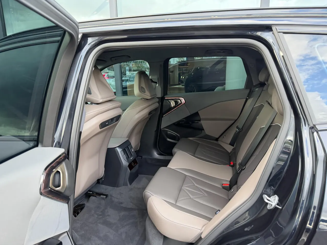 BMW 2026 X3 xDrive25L 2.0T M sports obsidian night suit automatic gear 5