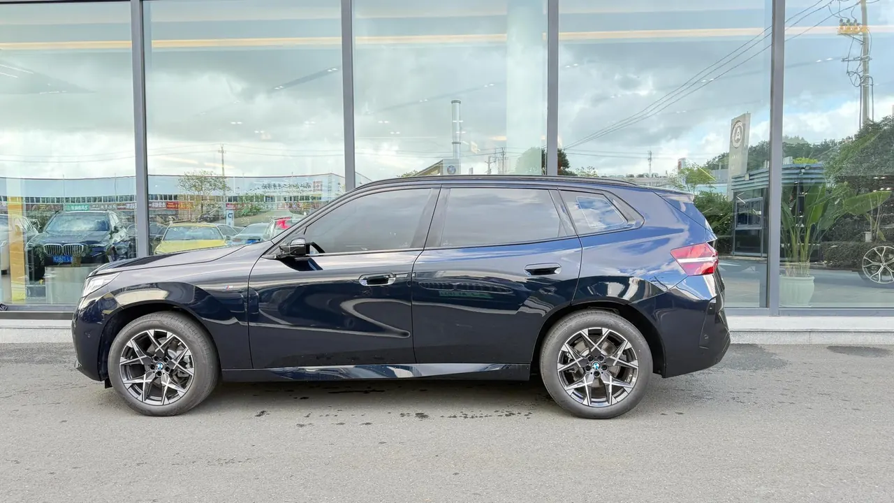 BMW 2026 X3 xDrive25L 2.0T M sports obsidian night suit automatic gear 7