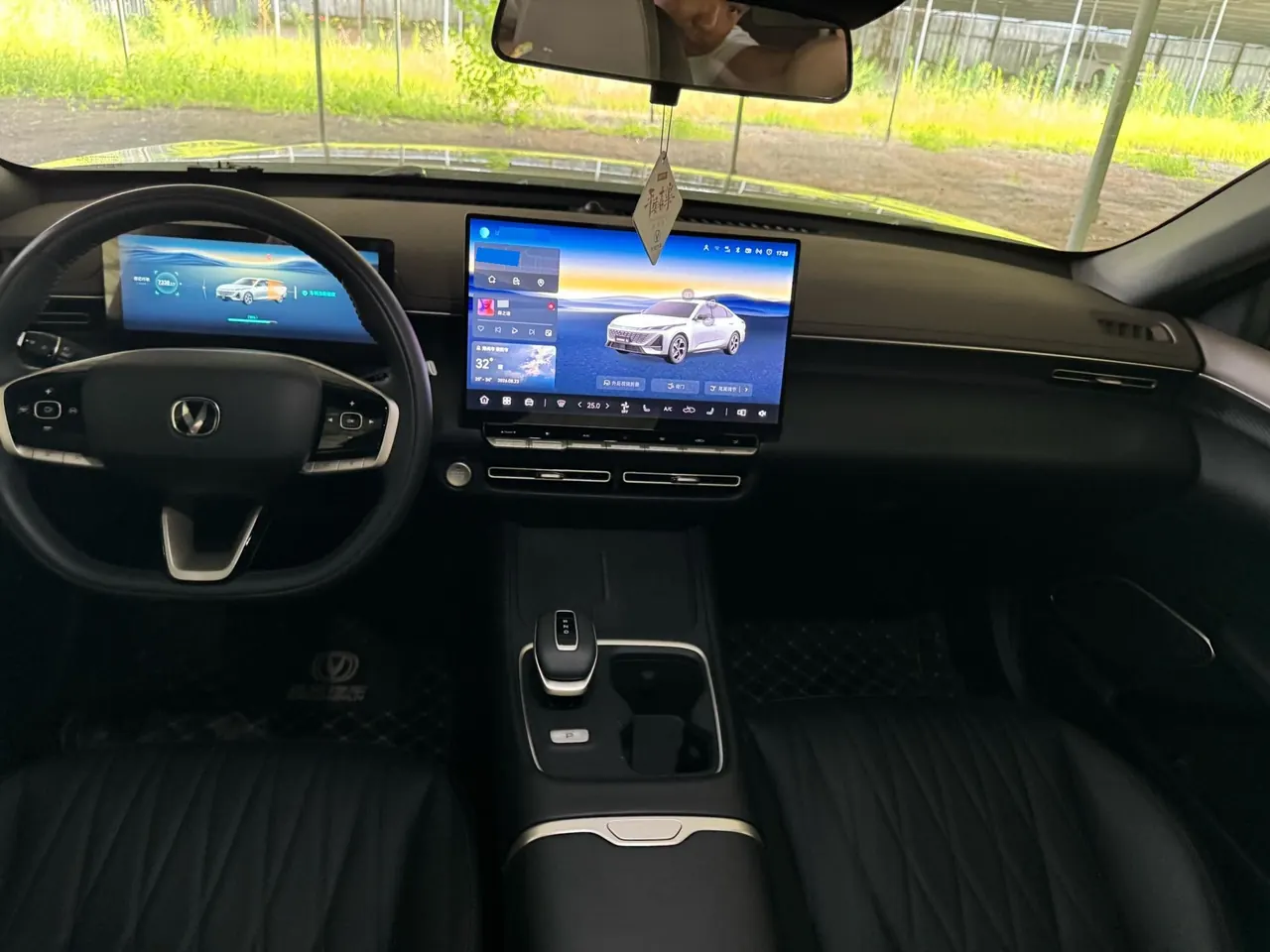 ChangAn 2026 Yidong HEV 1.5 Blue Whale Super Qing Zhixiang Automatic Gear 4