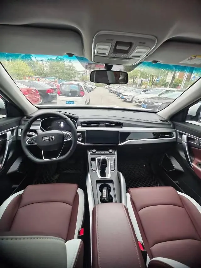 Geely 2022 Boyue 1.8TD Zhiya Automatic Gear 4