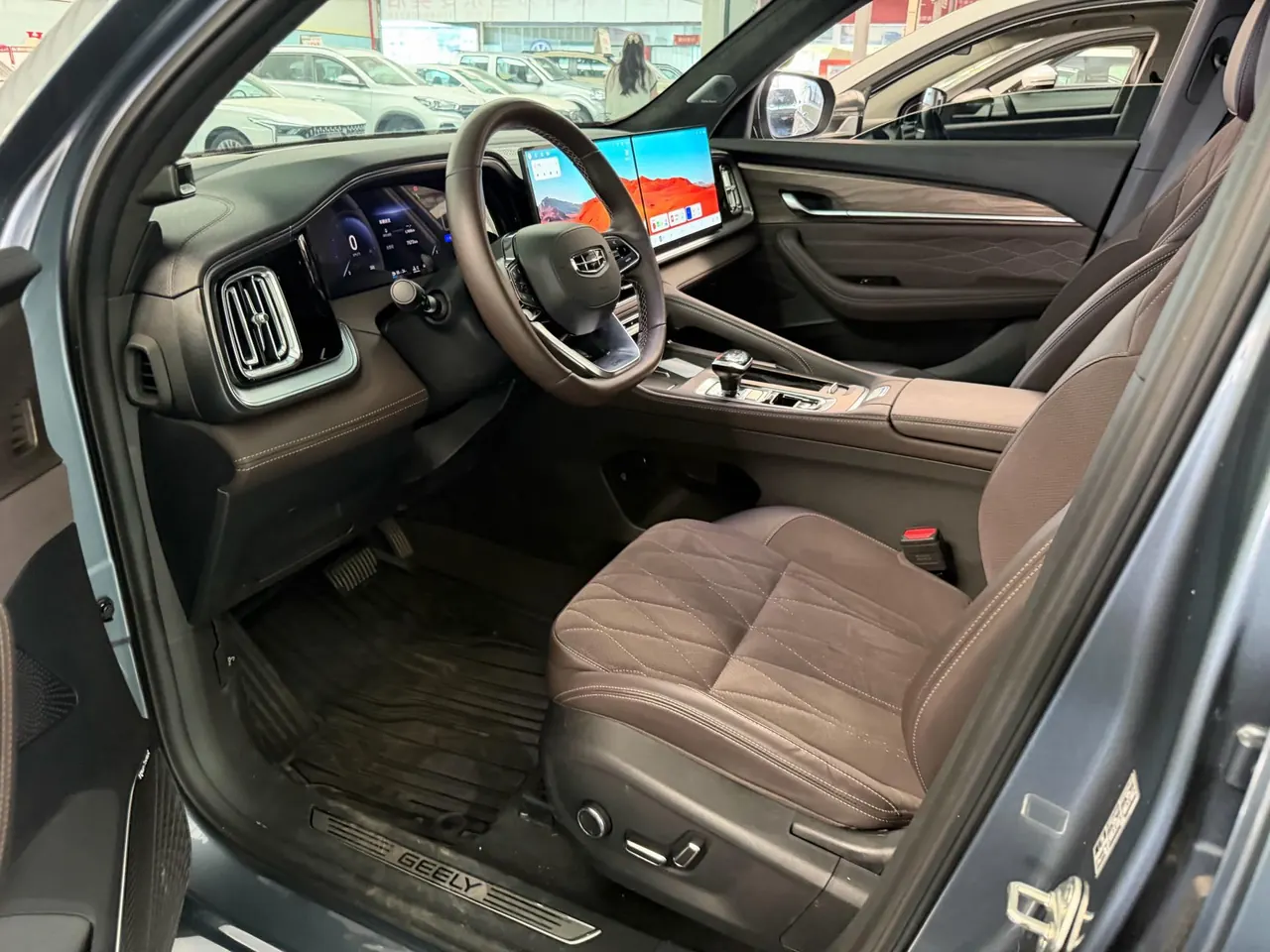 Geely 2026 XingyueL (Monjaro) 2.0TD Oriental Obsidian full moon version automatic gear 2