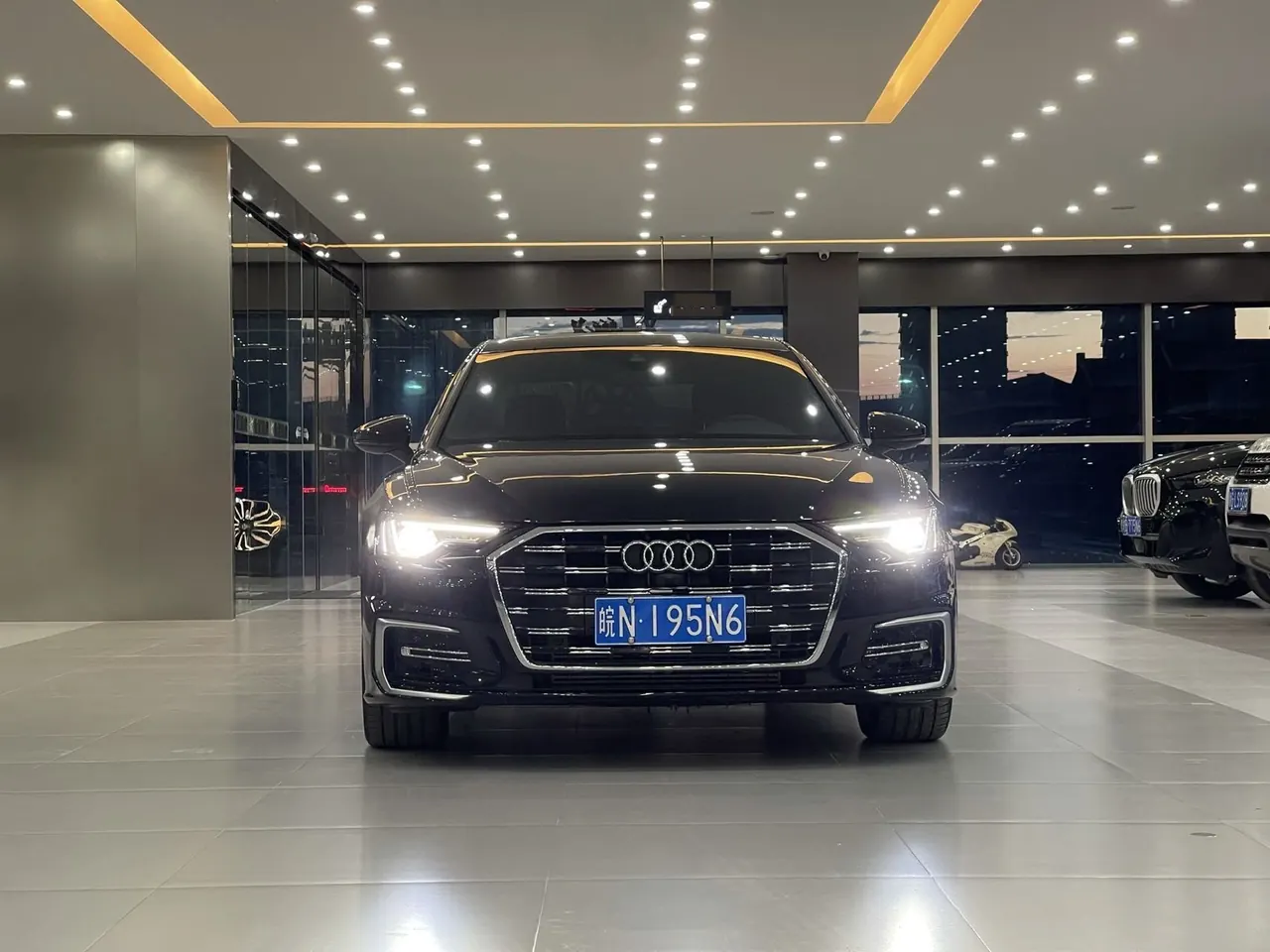 Audi 2025 A6L 2.0TFSI 45TFSI Selected Dynamic Automatic 3