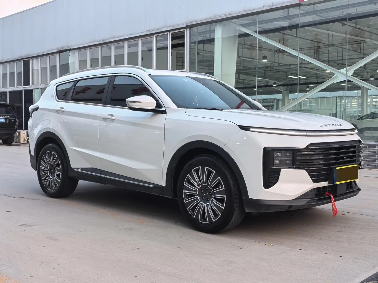 Jetour 2025 X70 PLUS 1.5T Deluxe Edition 5-seat Automatic Gear 3